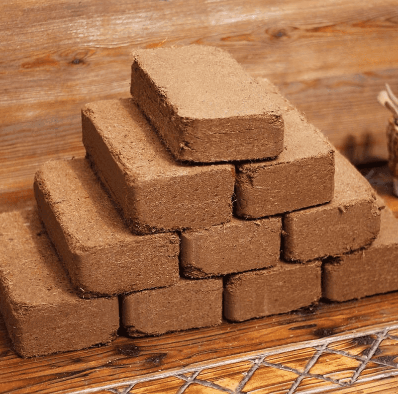 Substrate (Coco Coir, Straw, Hardwood Pellets)