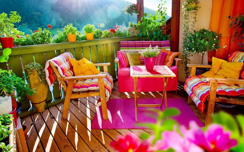 Overuse of Bright Colors