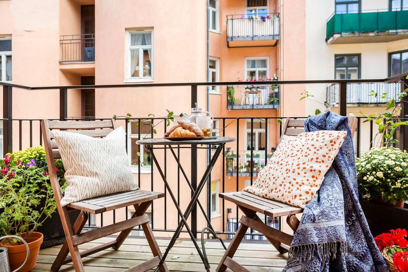 Using Large Furniture