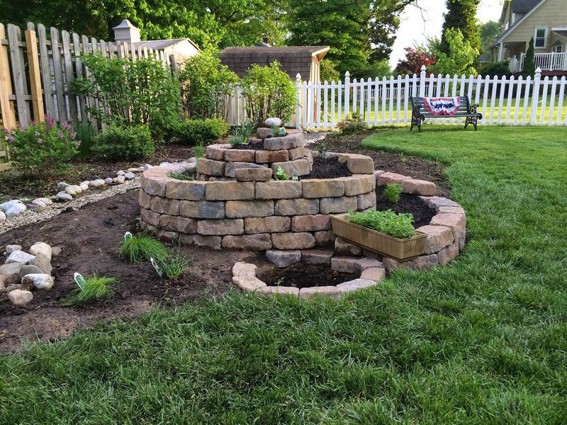 Tiered Tranquility Spiral