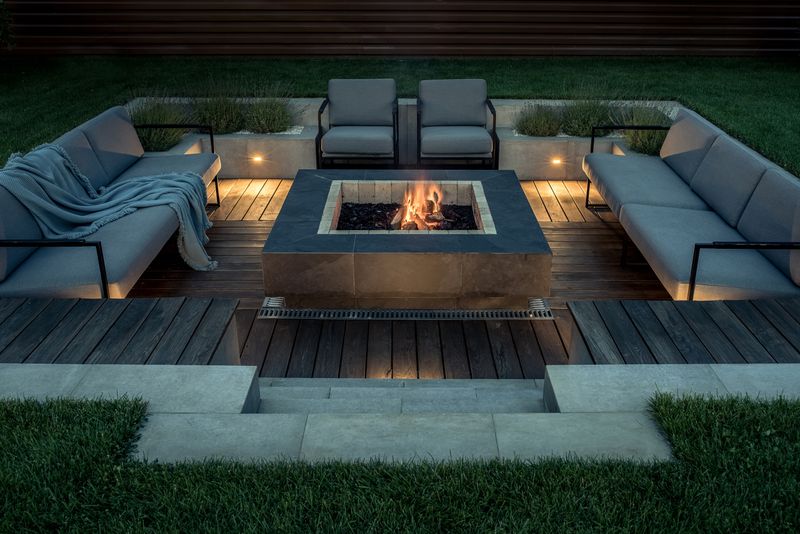 Outdoor Fire Pit