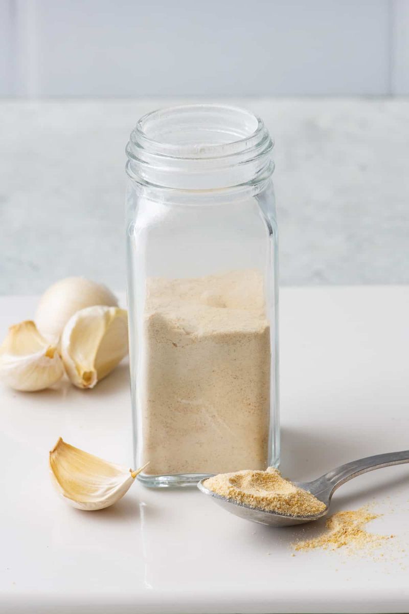 Make Garlic Powder from Small Bulbs