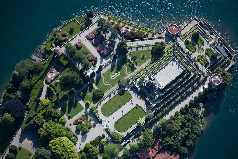 Isola Bella Gardens