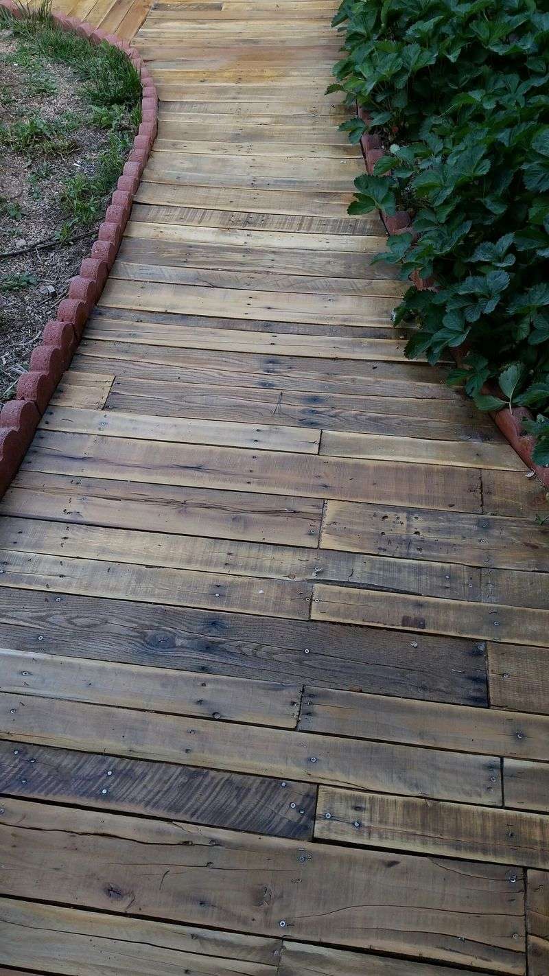 Wood Pallet Pathway
