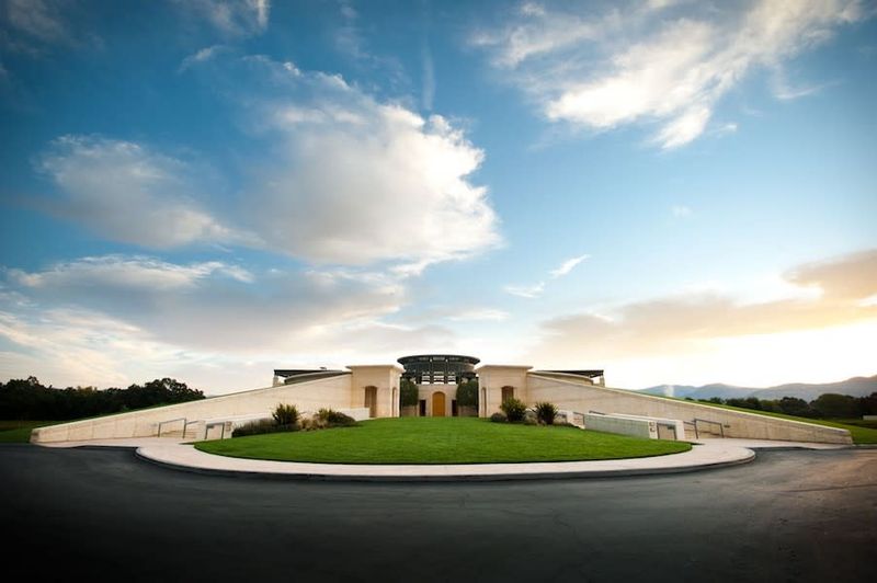 Opus One Winery - Modern Elegance in Oakville