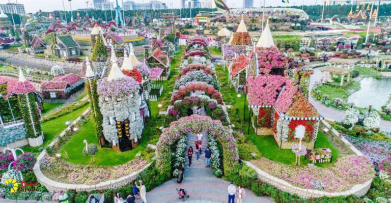 The 10 Most Beautiful Gardens in the World to Visit in 2025
