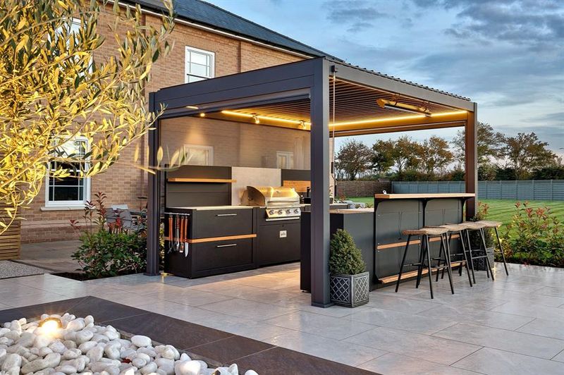 Outdoor Kitchens