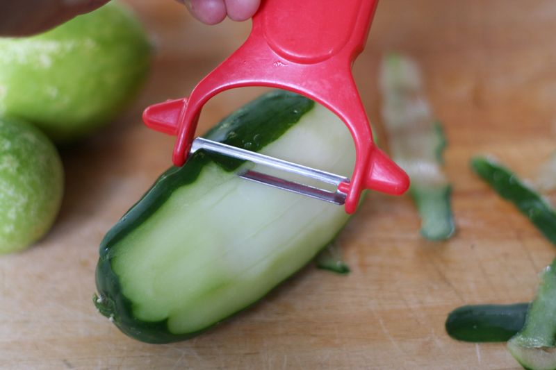 Decide whether a bitter cucumber is usable Decide whether a bitter cucumber is usable