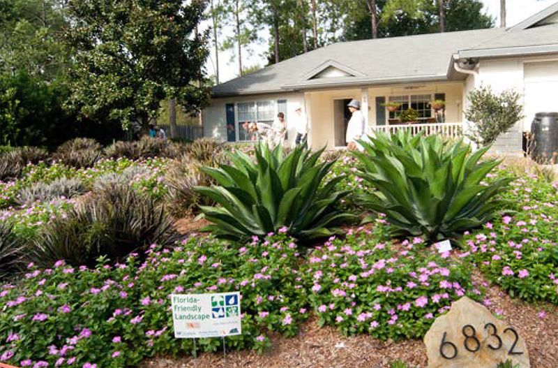 HOAs May Still Review Reasonable Landscaping Details