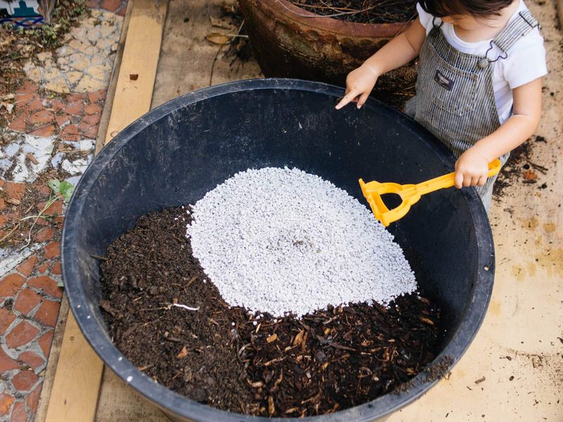 Amend With Perlite or Coarse Sand for Drainage