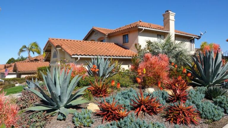 The Wildfire-Resistant Plants California Homeowners Keep Putting Closest to the House That Still Look Good