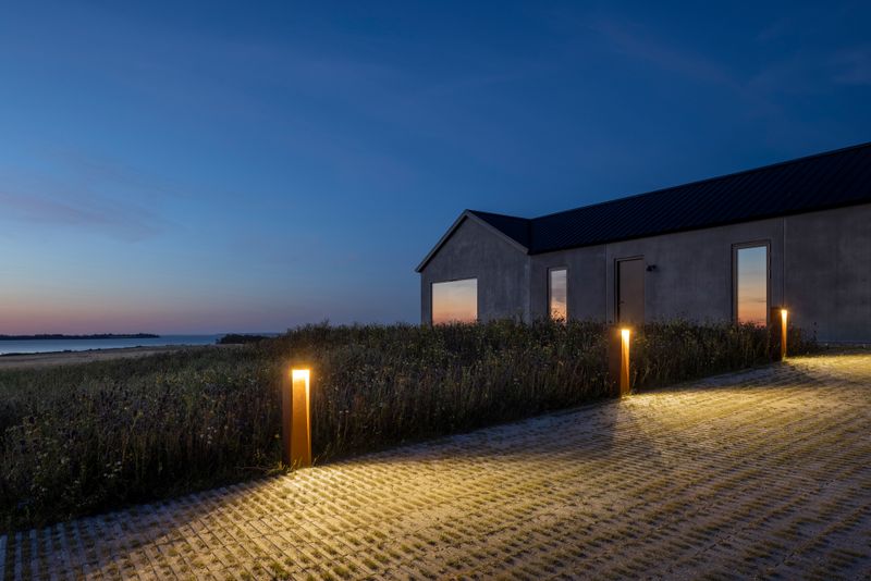 Keep necessary light away from habitat and flight routes