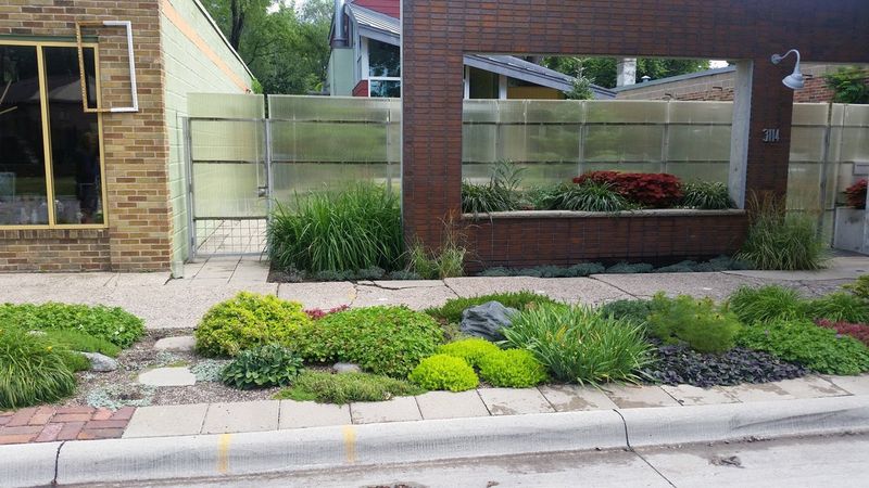 The Curbside Strip Is a Stress Test, Not Just a Sunny Bed