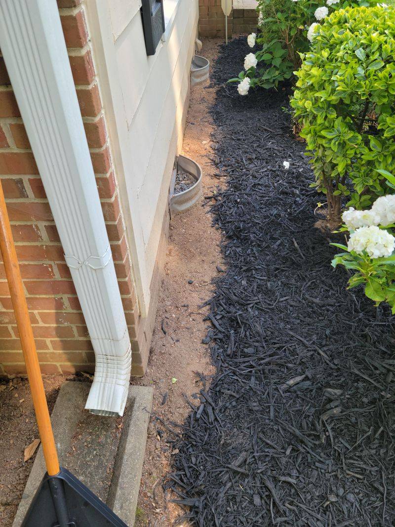 Clear shelter from the foundation edge