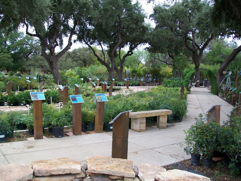 Rainbow Gardens, San Antonio