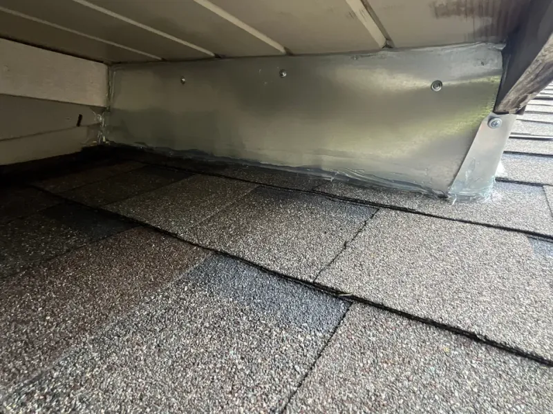 Roofline and Fascia Gaps Roofline and Fascia Gaps