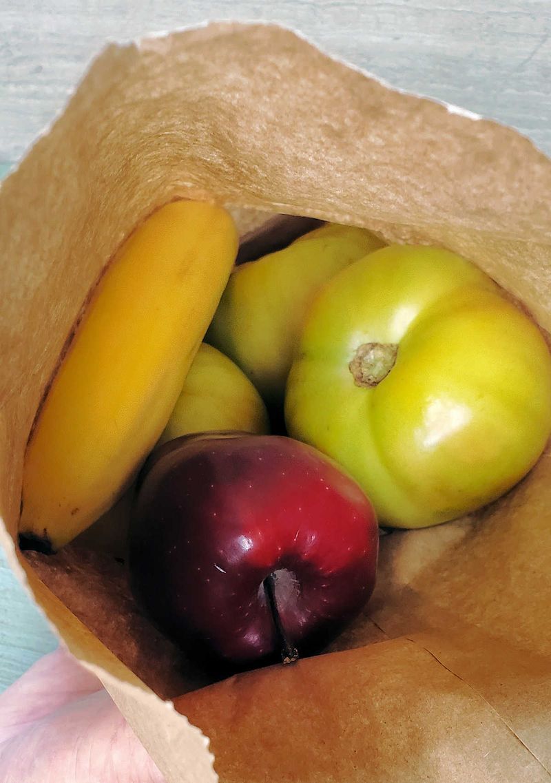 Treat bags and ripe-fruit companions as options, not guarantees